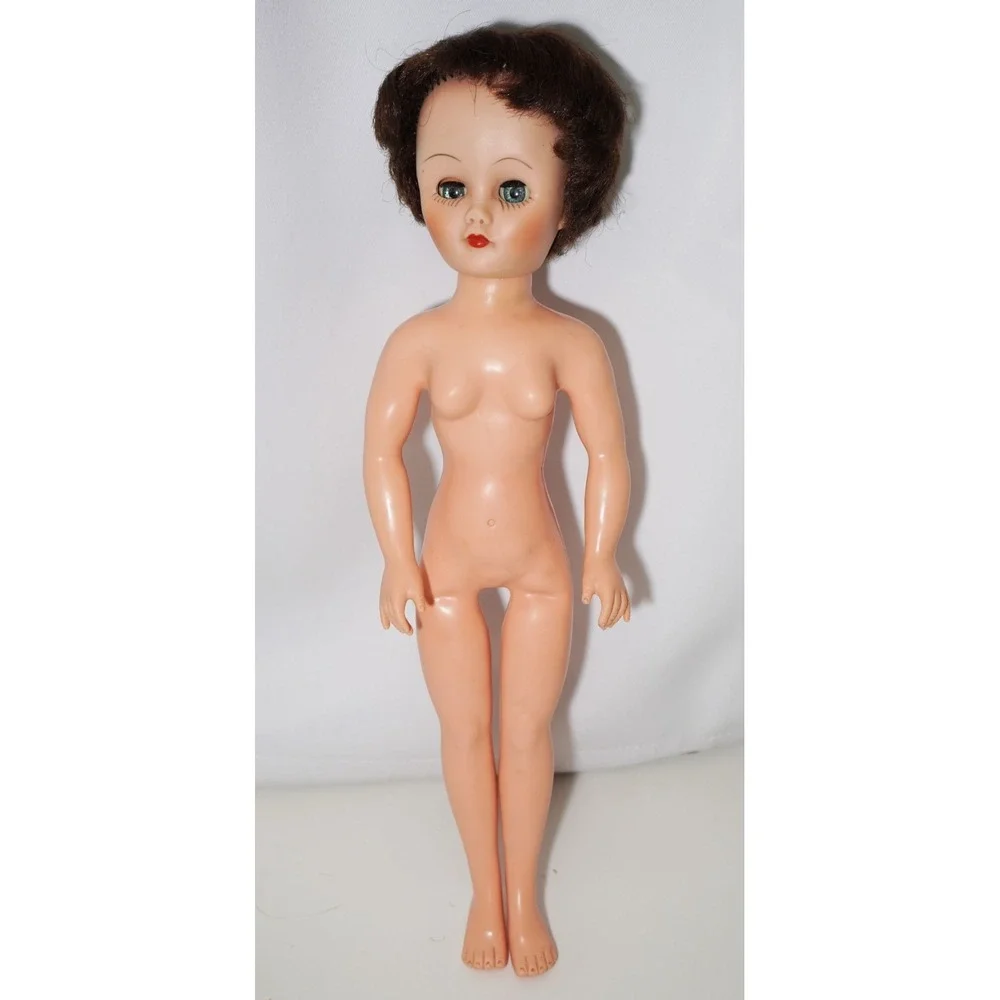 Vintage 1950s Miss Revlon Eegee Type Girl Doll 14